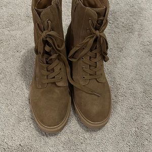 Crown Vintage Combat Boot